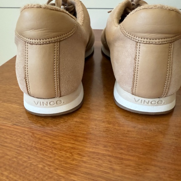 Vince Sneakers - Picture 3 of 3